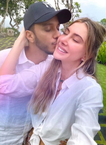 Şeyma Subaşı ile Mohammed Alsaloussi evleniyor