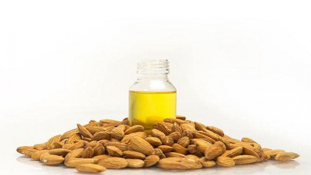 Cilt için en iyi 12 doğal yağ