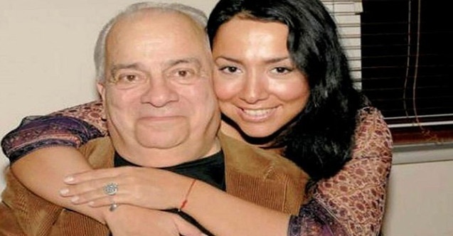 Kızı babası Şener Şen'in birebir kopyası...