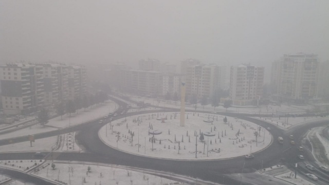 Diyarbakır beyaza büründü