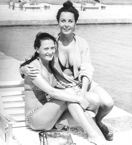 Ünlülerin Bodrum'daki Eski Halleri