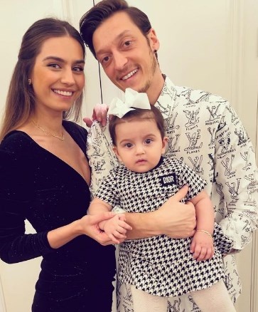 Amine Gülşe imaj değiştirdi!