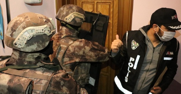 İzmir merkezli 49 ilde FETÖ'ye yönelik operasyonda 54 zanlı yakalandı