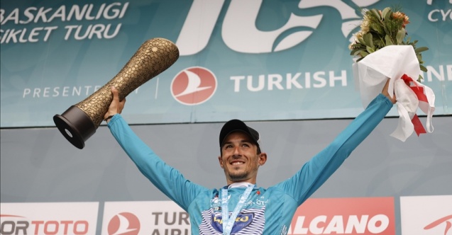 TUR 2021'in kazananı İspanyol bisikletçi Jose Manuel Diaz Gallego