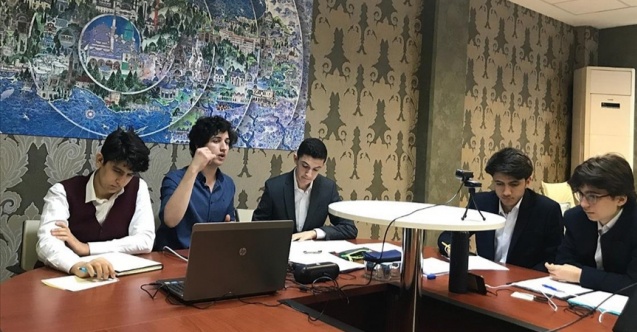 Türk imam hatip lisesi öğrencilerinden 5. Uluslararası Arapça Münazara Yarışması'nda dünya şampiyonluğu