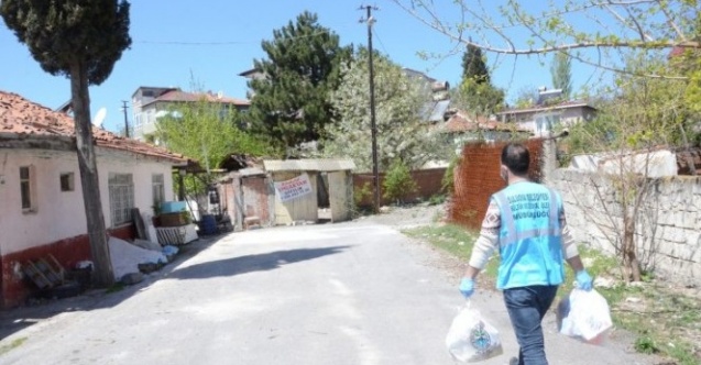 Başkan Üçok: "İhtiyaç sahibi ailelerimizin her zaman yanındayız"