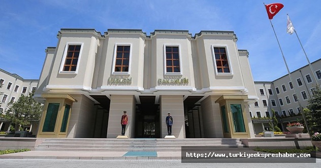 Çalışma İzni Görev Belgesi'nin geçerlilik süresi 7 Mayıs'a uzatıldı