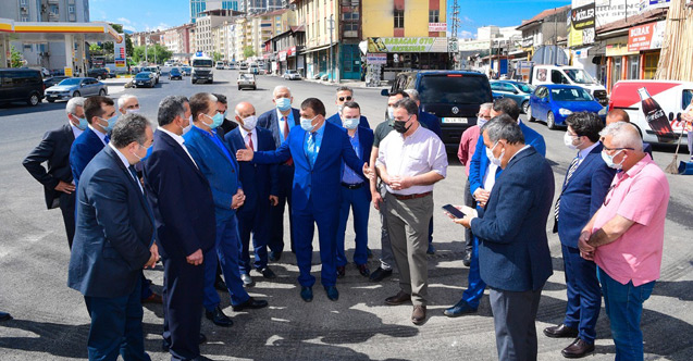 Gürkan, sanayi kavşağında asfalt çalışmalarını inceledi