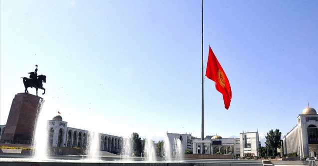 Kırgızistan Cumhurbaşkanı Sadır Caparov, 2 günlük ulusal yas ilan etti