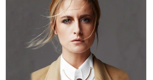 Meme kanserine yakalanan sanatçı, "Artık biraz da böyle" dedi