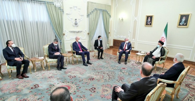TBMM Başkanı Şentop, İran Cumhurbaşkanı Reisi ile görüştü