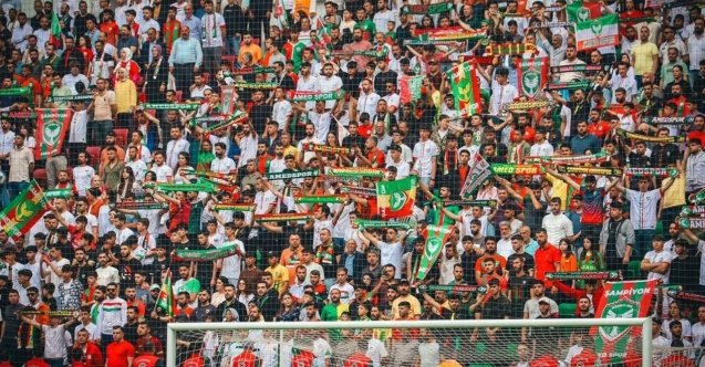 Amedspor ile komşu ilin taraftarları arasında barış sağlandı