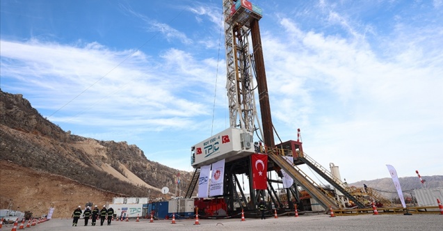 Petrol ve doğal gaz üretiminde rekor!