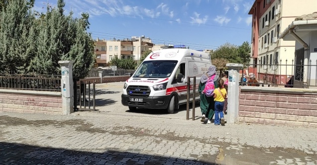 Okulda doğum günü kutlaması faciaya dönüştü: 15 öğrenci hastanelik oldu