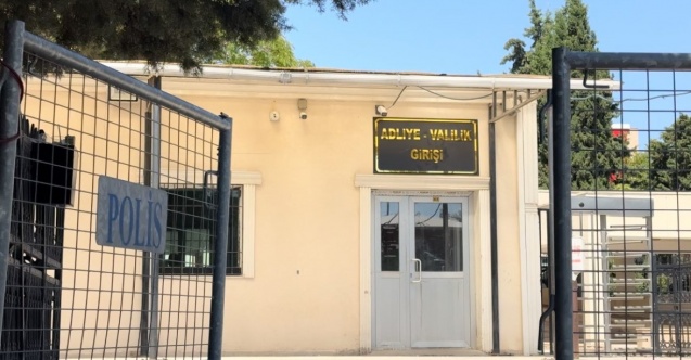 Miras için babasını bombalı saldırıyla öldürmek istedi