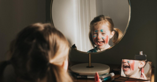 Çocuğunuzu tehlikeye atmayın: Çocuk yüz boyaları riskli çıktı