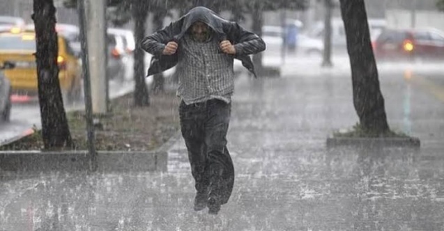 Diyarbakır yağışa teslim