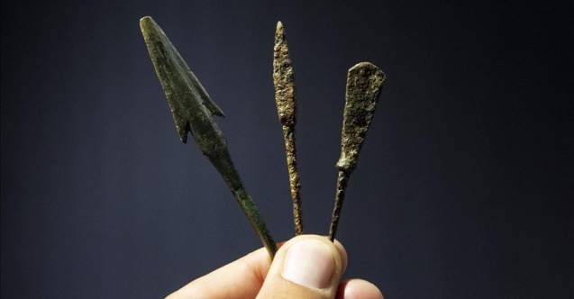 60 bin yıllık olduğu düşünülen zehirli ok uçları bulundu