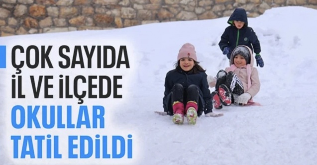 Kar yağışı nedeniyle birçok ilde 12 Ocak'ta eğitime ara verildi