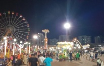 HUZUR ORTAMININ HAKİM OLDUĞU DİYARBAKIR’DA LUNAPARK’A RAĞBET ARTIYOR