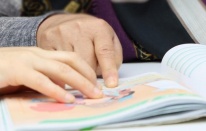 Dünya genelinde okuma yazma bilmeyenlerin çoğunluğunu kadınlar oluşturuyor