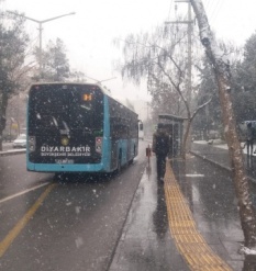 Diyarbakır beyaza büründü