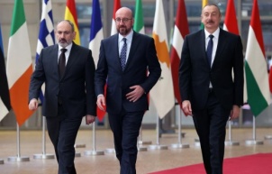 Azerbaycan ile Ermenistan Barış Görüşmelerini İlerletmek İçin Uzlaştı, Sınır Komisyonları Toplanacak