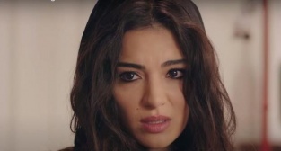 Melisa Aslı Pamuk'un annesi kızına taş çıkarttı