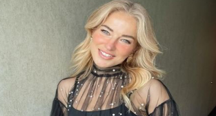 Burcu Esmersoy’un deniz manzaralı evini gören büyülendi!