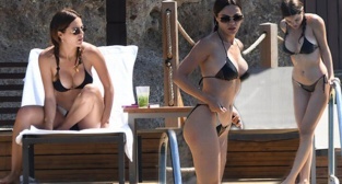 Ünlü güzelin tatil pozları