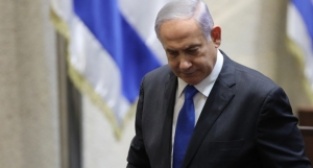 KUDÜS - İsrail'de koalisyon hükümetinin Mecliste güven oyu almasıyla 12 yıllık Netanyahu dönemi sona erdi