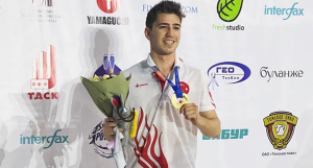 Derin Toparlak'tan Rusya'da tarihi şampiyonluk