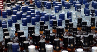 TEKİRDAĞ - Sahte içkiden zehirlenen bir kişi daha hayatını kaybetti - Olayla ilgili 2 kişi tutuklandı