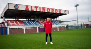 Enis Destan’dan, Altınordu’ya duygusal veda