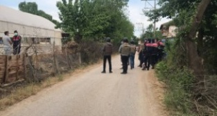 KOCAELİ - Ailesini rehin alan kişi, babasını öldürdü