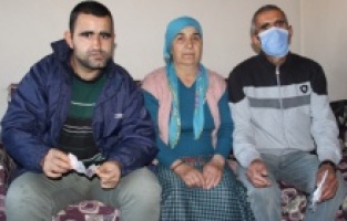 Acılı anne hırsızlara seslendi: “Çaldığınız paralar engelli çocuğumun geleceğiydi”