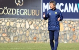 Ali Ravcı: "Yediğimiz 3 golde bireysel hatalardan oldu"