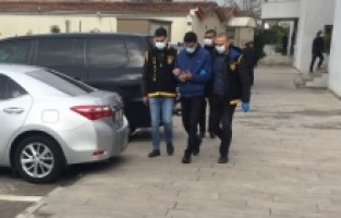 Aranan iki hükümlü yakalandı