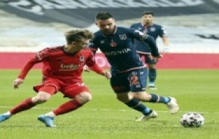 Ziraat Türkiye Kupası: Beşiktaş: 2 - Medipol Başakşehir: 0 (İlk yarı)