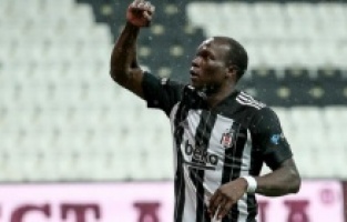 Aboubakar'ın sağ uyluk ön adalesinde gerilme ve ödem