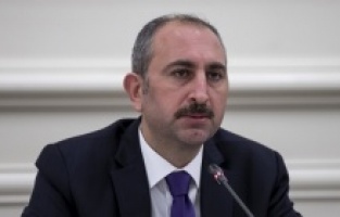 Adalet Bakanı Gül'ün annesi vefat etti