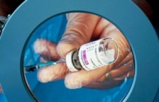 AstraZeneca aşısından 4 kişi hayatını kaybetti