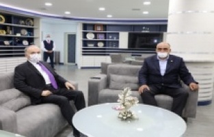 Başkan Özlü, milli güreşçileri kampa uğurladı