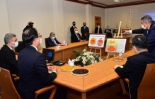 Büyükelçi Lee’ye kayısının tanıtımı yapıldı