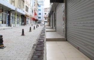 Elazığ'da cadde ve sokaklarda kısıtlama sessizliği