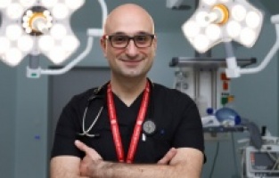 “Ev içerisinde toplanma olmamalı, herkes hane halkıyla Ramazan ayını geçirmeli”