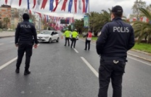 Fatih'te kısıtlama denetimi