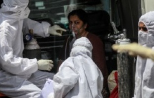 Hindistan'da hastanelerde "oksijen" krizi: 20 korona hastası öldü