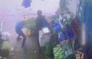 Batı Şeria'da Filistinli çocuğu gözünden vuran israil güçleri