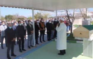 Korona virüs 36 yaşındaki öğretmeni hayattan kopardı